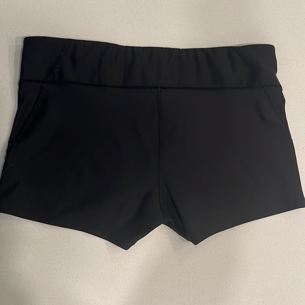 UNDER ARMOUR - Picture 3 of 3